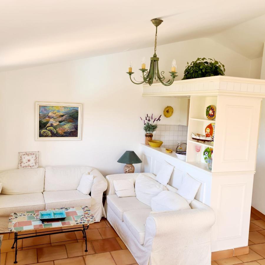 Apartmán Hameau Des Amandiers - Vue Mer, Golf Et Vignes Saint-Cyr-sur-Mer Exteriér fotografie