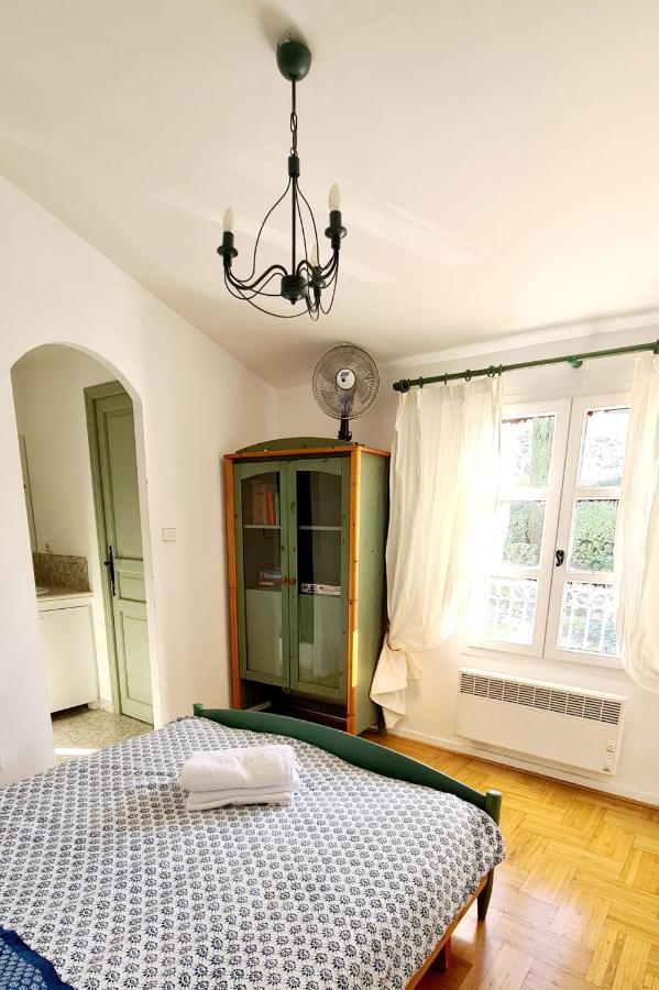 Apartmán Hameau Des Amandiers - Vue Mer, Golf Et Vignes Saint-Cyr-sur-Mer Exteriér fotografie